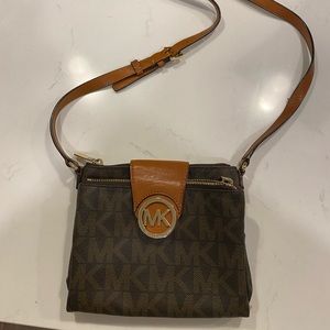 Michael Kors crossbody